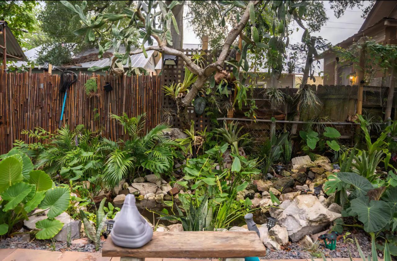 Vila Cozy Af Tiny-House Oasis Tampa Exteriér fotografie